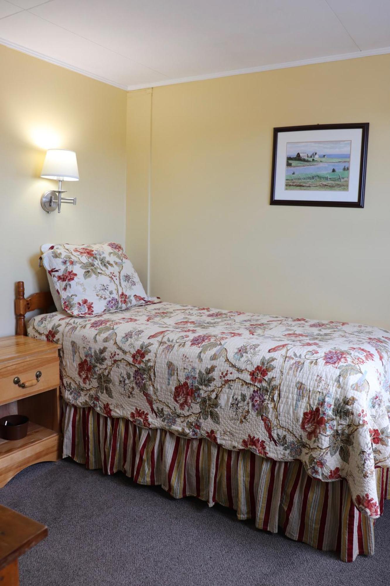 Shining Waters Country Inn كيفينديش المظهر الخارجي الصورة