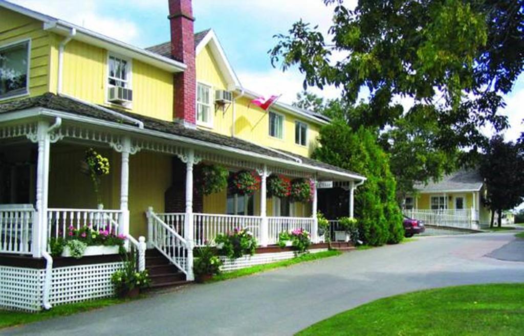Shining Waters Country Inn كيفينديش المظهر الخارجي الصورة